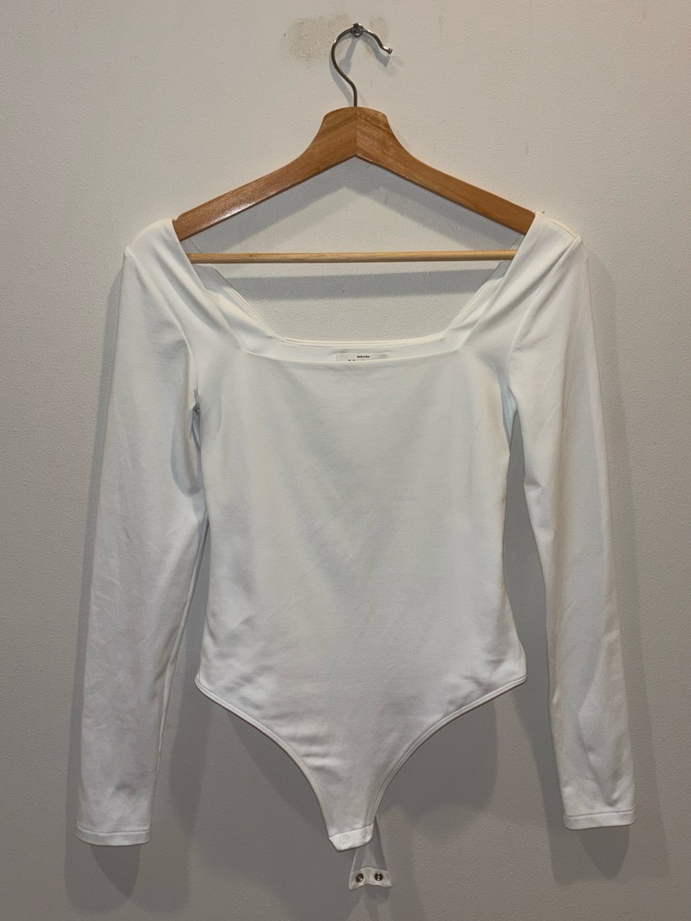 Aritzia Babaton Contour Bodysuit- Size Small